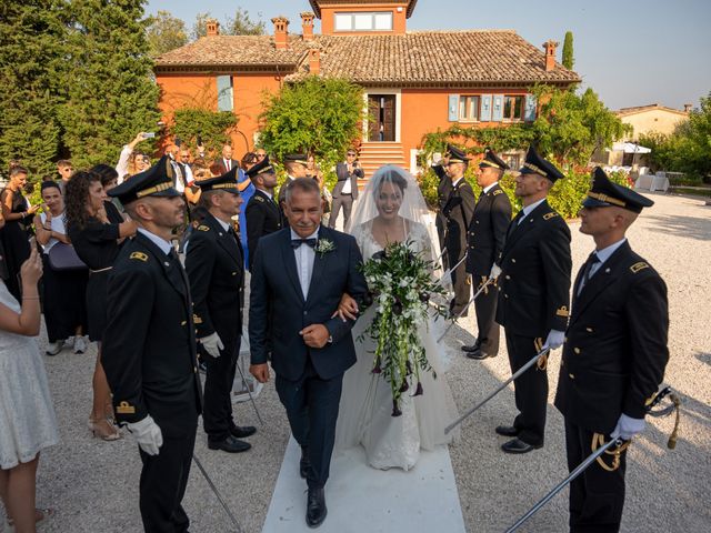 Il matrimonio di Pierluigi e Elisa a Fossombrone, Pesaro - Urbino 15