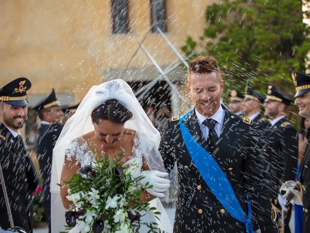 Il matrimonio di Pierluigi e Elisa a Fossombrone, Pesaro - Urbino 19