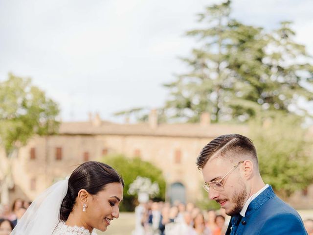 Il matrimonio di Marco e Natasha a Rocca Susella, Pavia 24