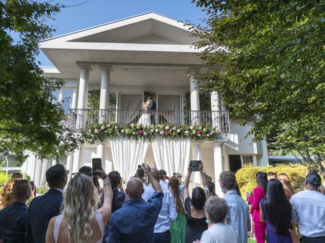 Il matrimonio di Roberto e Greta a Cermenate, Como 36