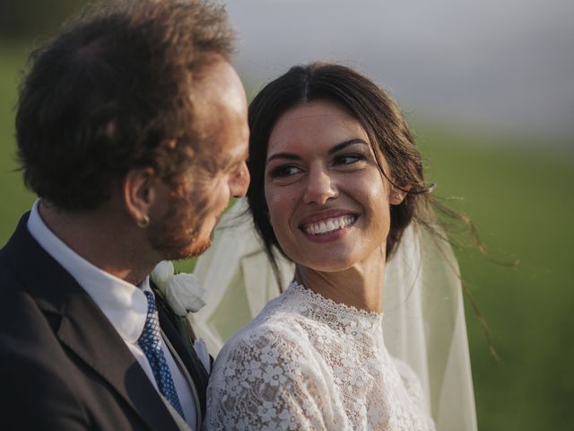 Il matrimonio di Simonluca e Anastasia a Serra de&apos; Conti, Ancona 9