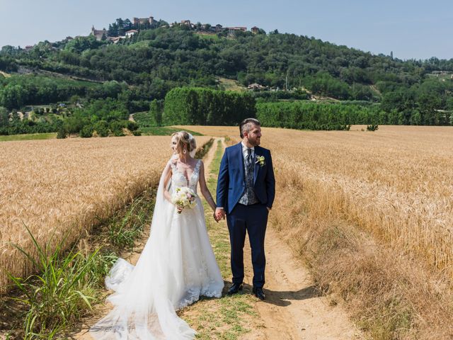 Il matrimonio di Pier e Laura a Monticello d&apos;Alba, Cuneo 30