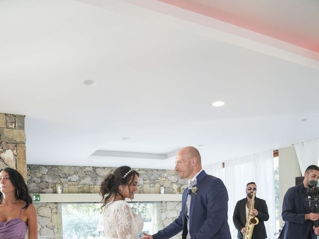 Il matrimonio di Valentina e Crescenzo a Afragola, Napoli 21