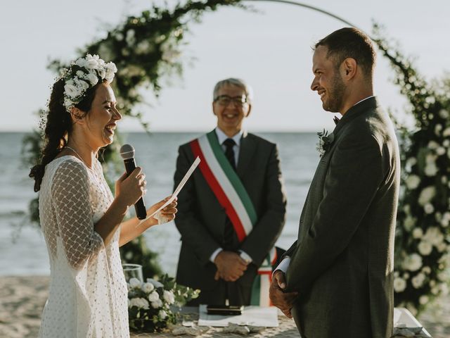 Il matrimonio di Giulia e Lorenzo a Ugento, Lecce 28