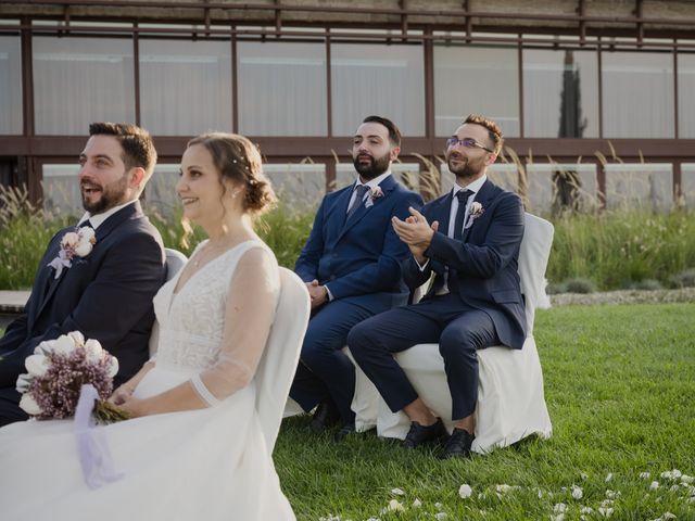 Il matrimonio di Dario e Chiara a Castel San Pietro Terme, Bologna 33