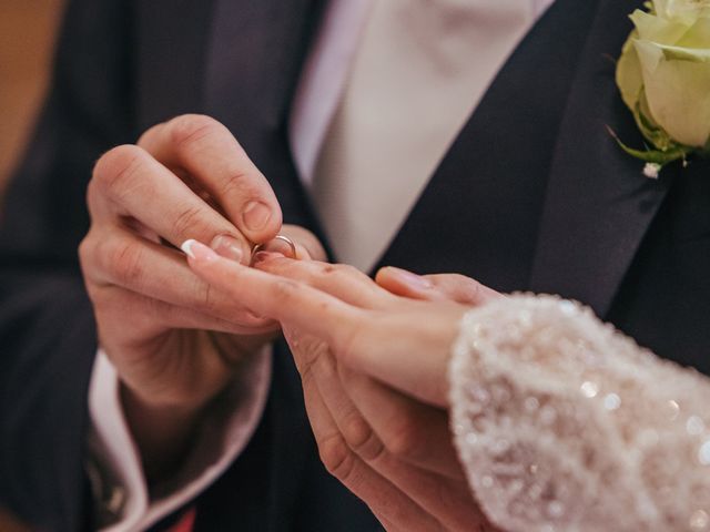 Il matrimonio di Michela e Raffaele a Pozzuoli, Napoli 24