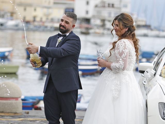 Il matrimonio di Giusy e Ciro a Giugliano in Campania, Napoli 17