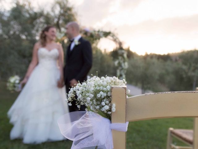 Il matrimonio di Mirko e Sara a Carmignano, Prato 21