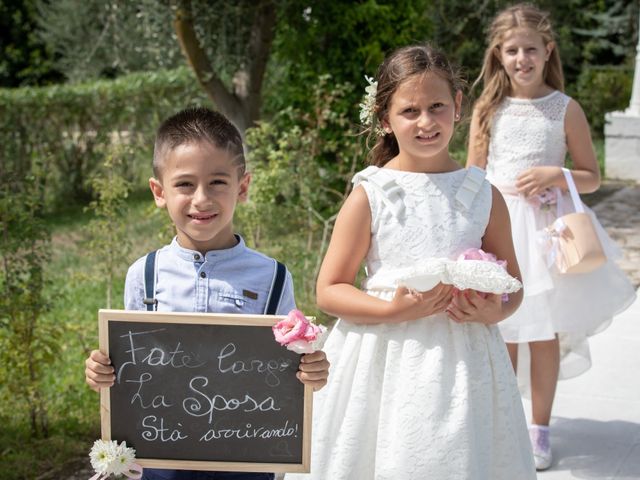 Il matrimonio di Michele  e Giada a Foggia, Foggia 103