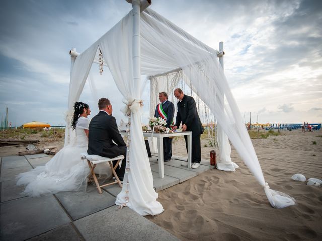 Il matrimonio di Rodolfo e Francesca a Viareggio, Lucca 20