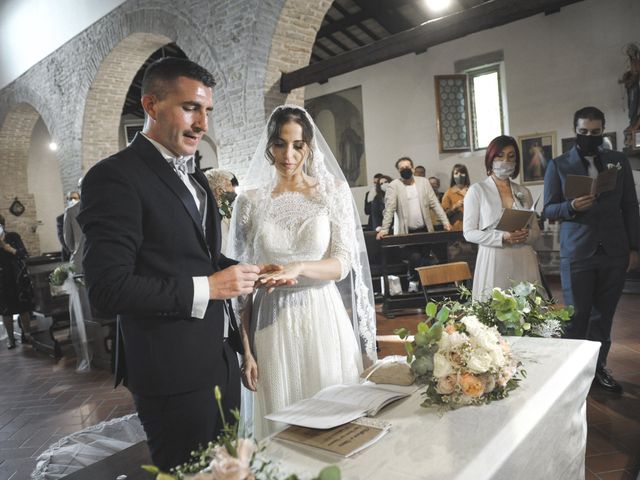 Il matrimonio di Silvia e Matthew a Mercato Saraceno, Forlì-Cesena 25