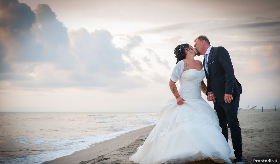 Il matrimonio di Rodolfo e Francesca a Viareggio, Lucca