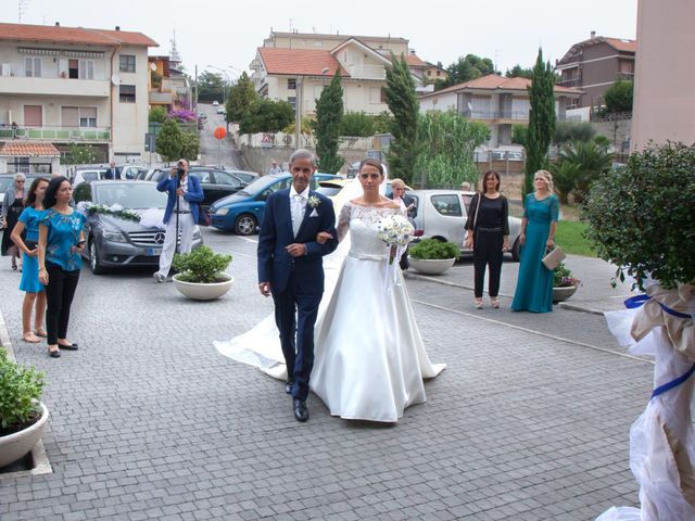 Il matrimonio di Daniele e Serena a Pescara, Pescara 17