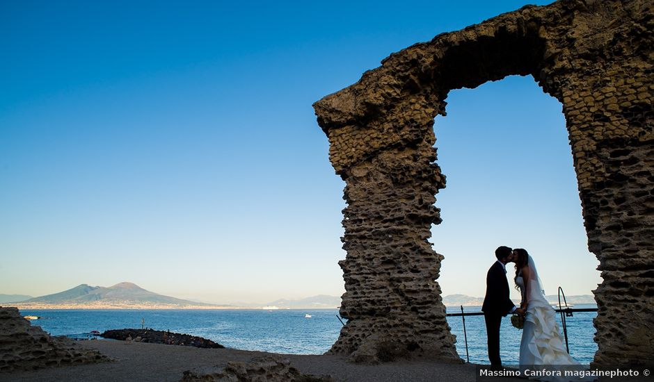 Il matrimonio di Pierluigi e Martina a Napoli, Napoli