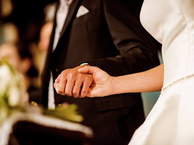 Il matrimonio di Matteo e Irene a Castelnuovo di Garfagnana, Lucca 19