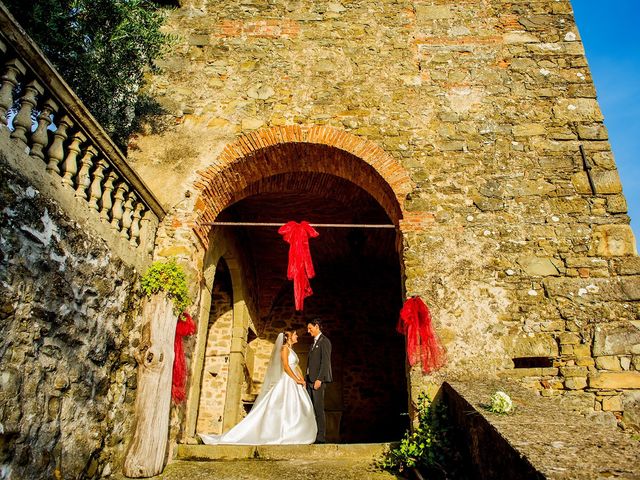 Il matrimonio di Matteo e Irene a Castelnuovo di Garfagnana, Lucca 45