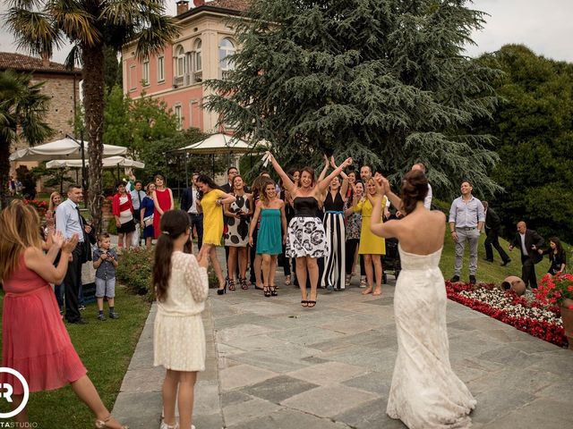 Il matrimonio di Luca e Cristina a Valmadrera, Lecco 50