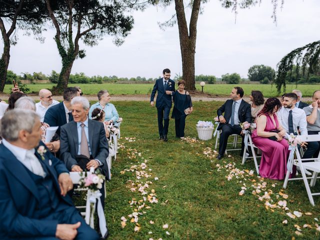 Il matrimonio di Simone e Madeline a Corbetta, Milano 24