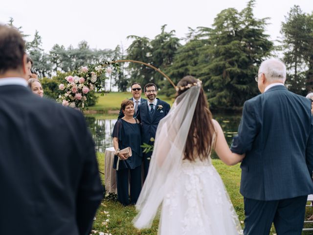 Il matrimonio di Simone e Madeline a Corbetta, Milano 32