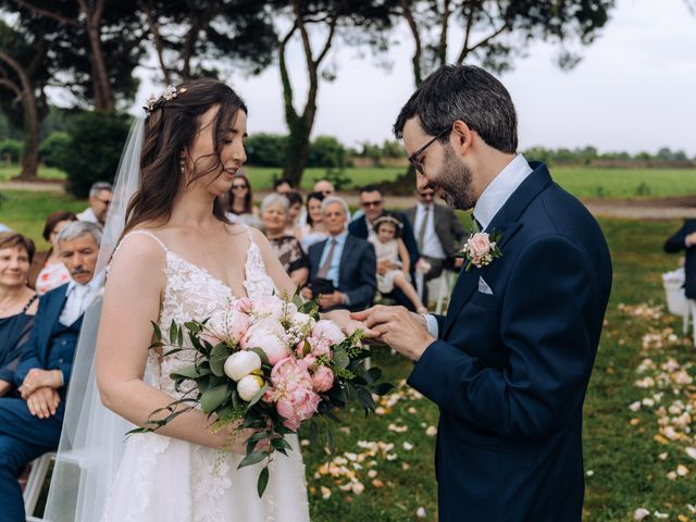 Il matrimonio di Simone e Madeline a Corbetta, Milano 43