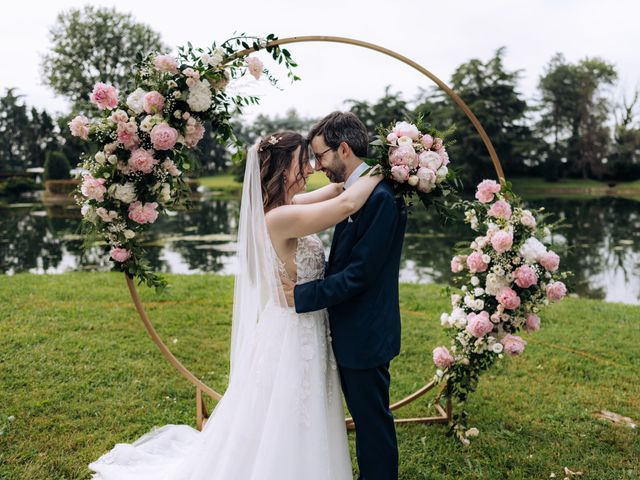 Il matrimonio di Simone e Madeline a Corbetta, Milano 49