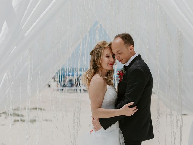 Il matrimonio di Daniele e Silvia a Viareggio, Lucca 14