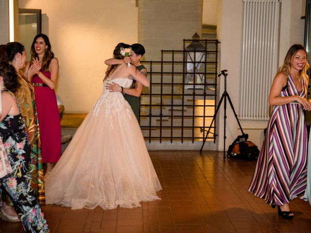 Il matrimonio di Simone e Cristiana a San Gimignano, Siena 34