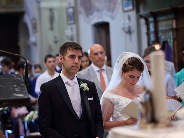 Il matrimonio di Luca e Valentina a Montevecchia, Lecco 7