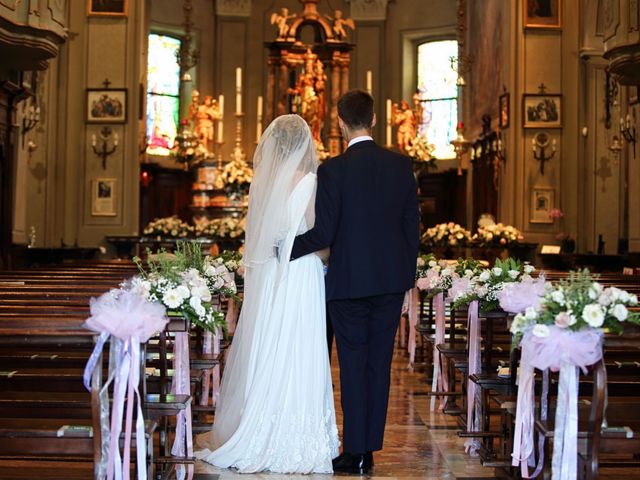 Il matrimonio di Luca e Valentina a Montevecchia, Lecco 15