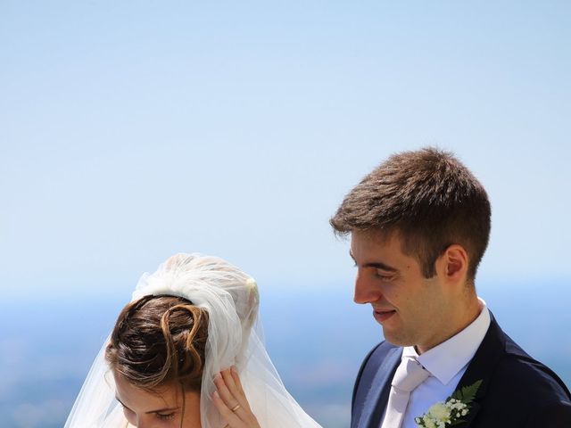 Il matrimonio di Luca e Valentina a Montevecchia, Lecco 18