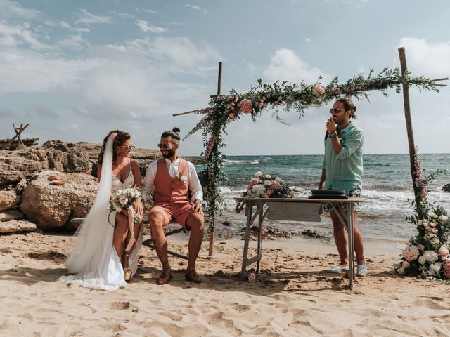 Il matrimonio di Francesco e Elena a Gallipoli, Lecce 27