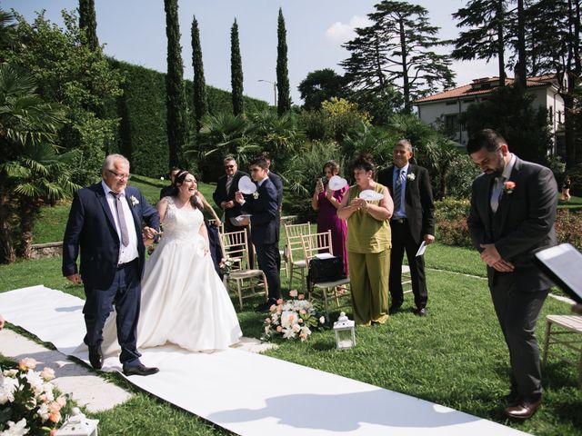 Il matrimonio di Alex e Linda a Mandello del Lario, Lecco 43