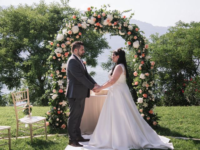 Il matrimonio di Alex e Linda a Mandello del Lario, Lecco 49