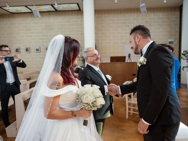 Il matrimonio di Gianni e Mariella a Longiano, Forlì-Cesena 32