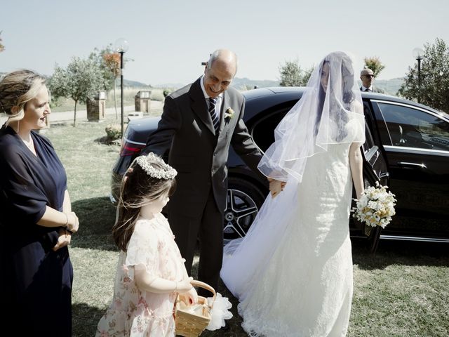 Il matrimonio di Serena e Ervis a Casalnoceto, Alessandria 34
