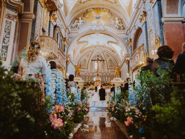 Il matrimonio di Enzo e Roberta a Capestrano, L&apos;Aquila 1