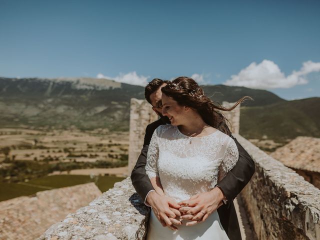 Il matrimonio di Enzo e Roberta a Capestrano, L&apos;Aquila 5