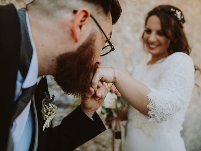 Il matrimonio di Enzo e Roberta a Capestrano, L&apos;Aquila 7