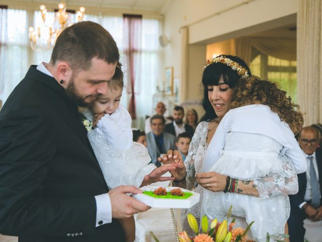 Il matrimonio di Marco e Vanessa a Ceriano Laghetto, Monza e Brianza 85