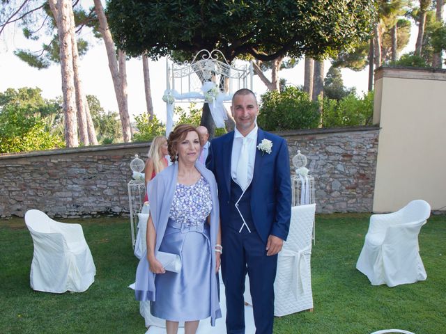 Il matrimonio di Fabio e Agnese a Silvi, Teramo 17