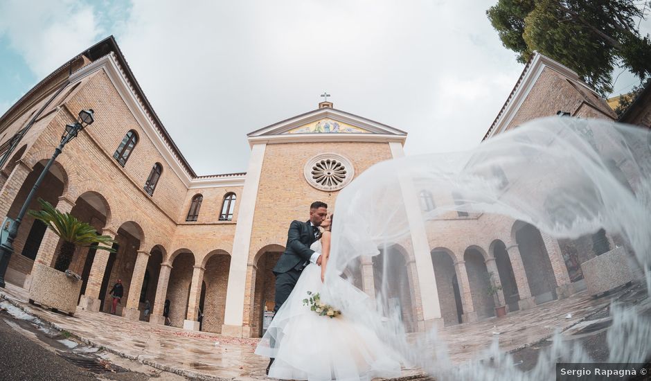 Il matrimonio di Daniele e Alessandra a Giulianova, Teramo