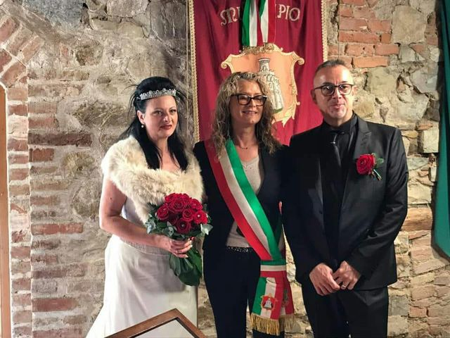 Il matrimonio di Davide  e Antonietta  a Murlo, Siena 3