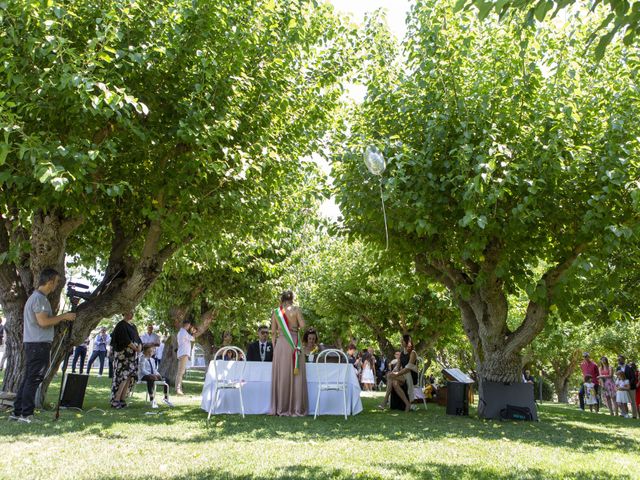 Il matrimonio di Luca e Pamela a Serra de&apos; Conti, Ancona 42