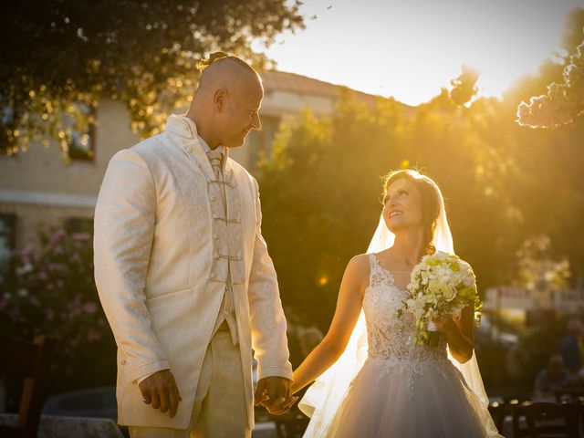 Il matrimonio di Laura e Antonesio a Porto Sant&apos;Elpidio, Fermo 26