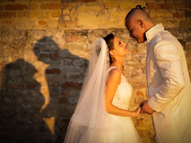 Il matrimonio di Laura e Antonesio a Porto Sant&apos;Elpidio, Fermo 28