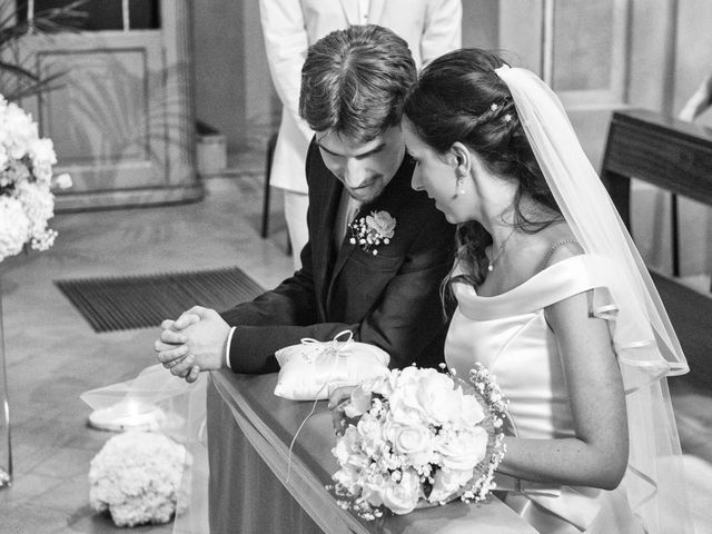 Il matrimonio di Stefano e Marta a Santa Giuletta, Pavia 11