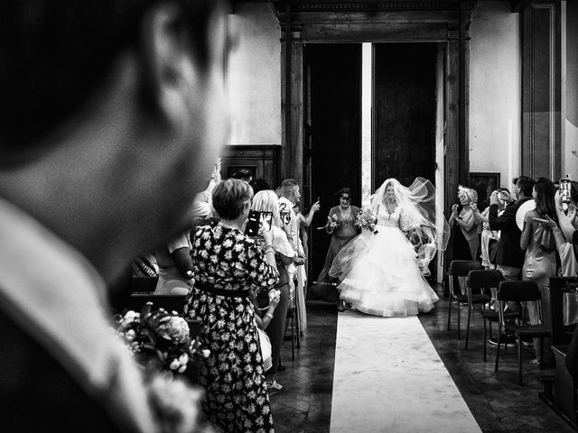 Il matrimonio di Angelo e Luna a Peschiera Borromeo, Milano 22