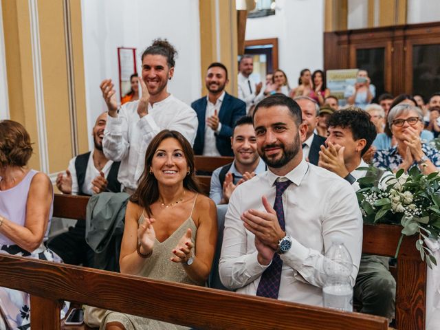 Il matrimonio di Angelo e Luna a Peschiera Borromeo, Milano 29
