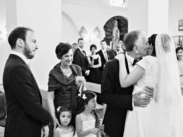 Il matrimonio di Emanuele e Serena a Capo d&apos;Orlando, Messina 7