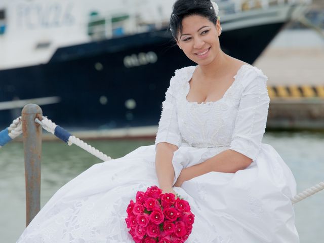 Il matrimonio di Gianluca e Evelyn a Pescara, Pescara 31